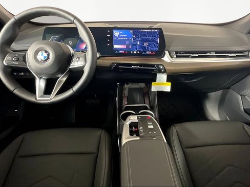 New 2026 BMW X1 xDrive28i AWD/4WD image 5