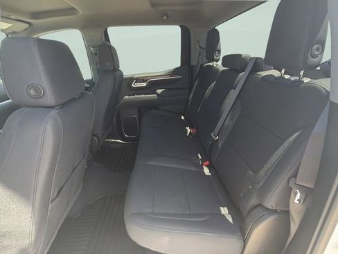 Used 2026 Chevrolet Silverado 1500 LT AWD/4WD image 16