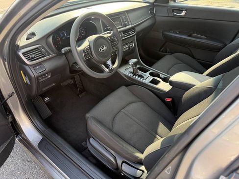 Used 2016 Kia Optima LX FWD image 8