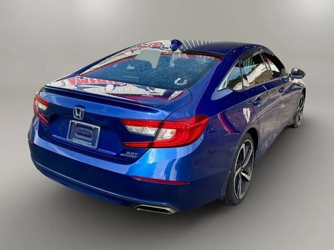 Used 2020 Honda Accord Sport image 3