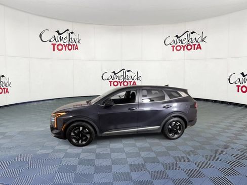 Used 2026 Kia Sportage LX FWD image 7