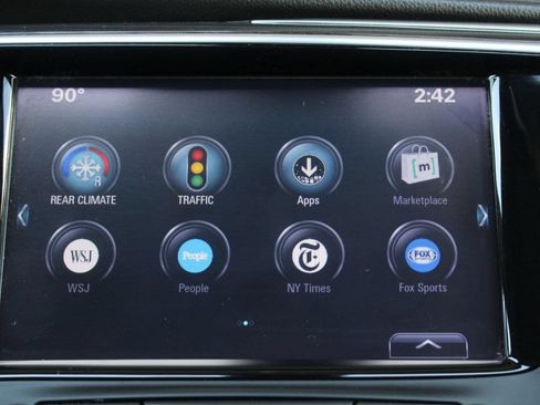 Used 2018 Buick Envision Premium AWD/4WD image 25