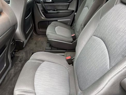 Used 2017 Chevrolet Traverse LT AWD/4WD image 12