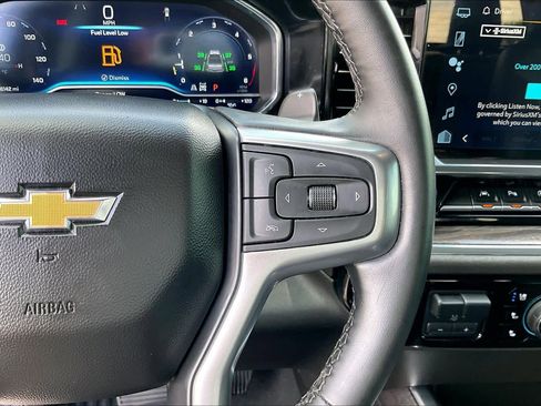 Used 2023 Chevrolet Silverado 1500 LTZ w/ Technology Package AWD/4WD image 23