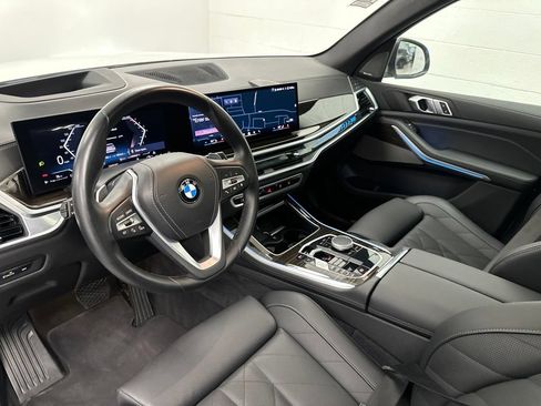 Used 2026 BMW X5 xDrive40i AWD/4WD image 18
