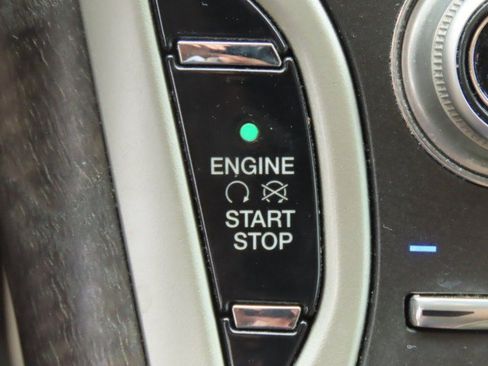 Used 2019 Lincoln Nautilus Reserve FWD image 28