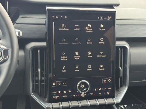 Used 2025 GMC Acadia AT4 w/ Super Cruise Package image 12