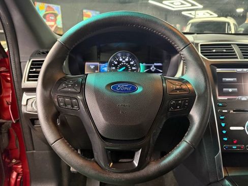 Used 2016 Ford Explorer Sport AWD/4WD image 10