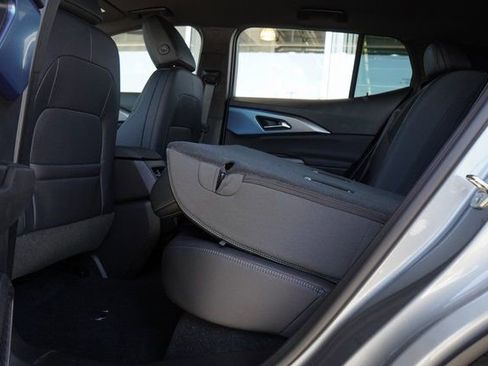 New 2025 Chevrolet Equinox EV LT image 26