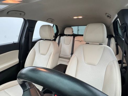 Used 2023 Buick Encore GX Select FWD image 16