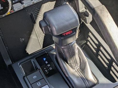 Used 2024 Toyota Tacoma TRD Off-Road w/ TRD Off Road Premium Package image 16