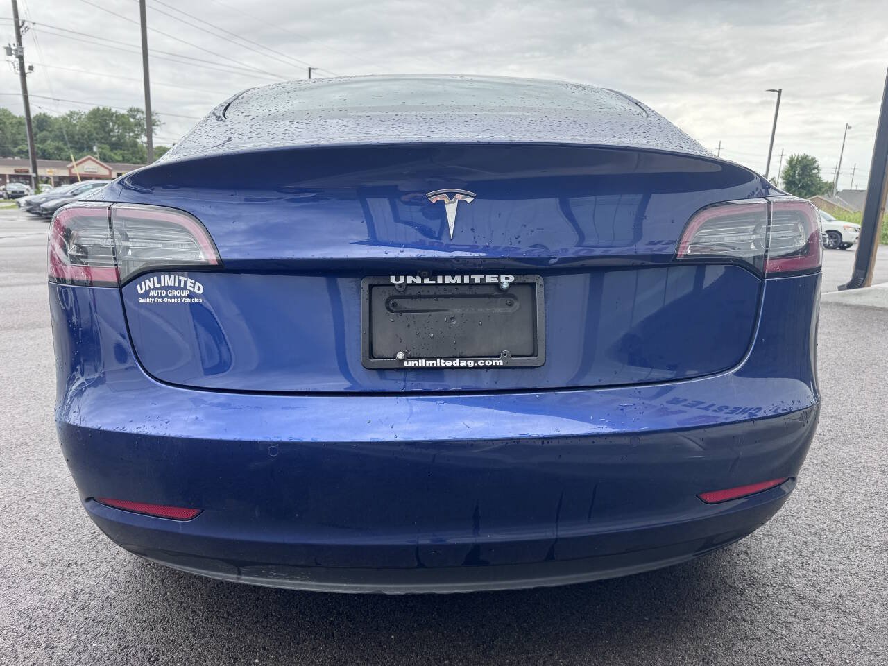 Used 2021 Tesla Model 3 Standard Range Plus RWD image 8