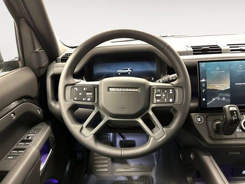 New 2026 Land Rover Defender 110 X-Dynamic SE AWD/4WD image 12