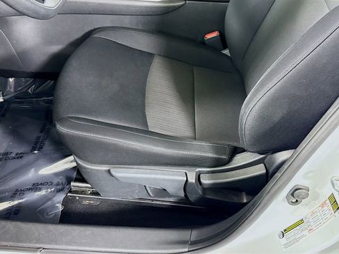 Certified 2023 Nissan Sentra SV FWD image 23