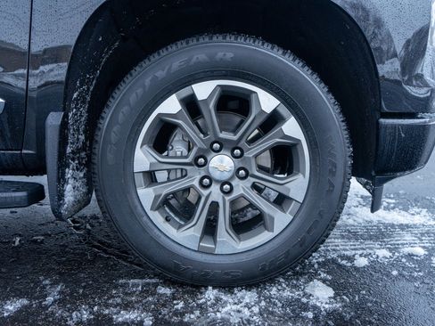 Used 2022 Chevrolet Silverado 1500 High Country w/ Z71 Off-Road Package image 10