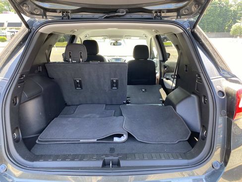 Used 2018 Chevrolet Equinox LT AWD/4WD image 4