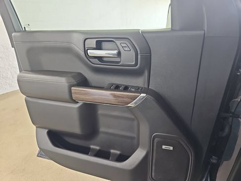 Certified 2020 Chevrolet Silverado 1500 RST AWD/4WD image 32