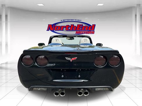 Used 2006 Chevrolet Corvette Convertible w/ Preferred Equipment Group RWD image 4