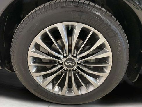 Used 2018 INFINITI QX80 4WD w/ Deluxe Technology Package image 13