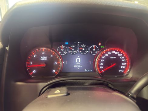 Used 2015 GMC Yukon Denali w/ Premium Package AWD/4WD image 17