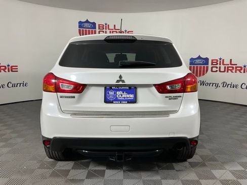 Used 2016 Mitsubishi Outlander Sport ES image 4