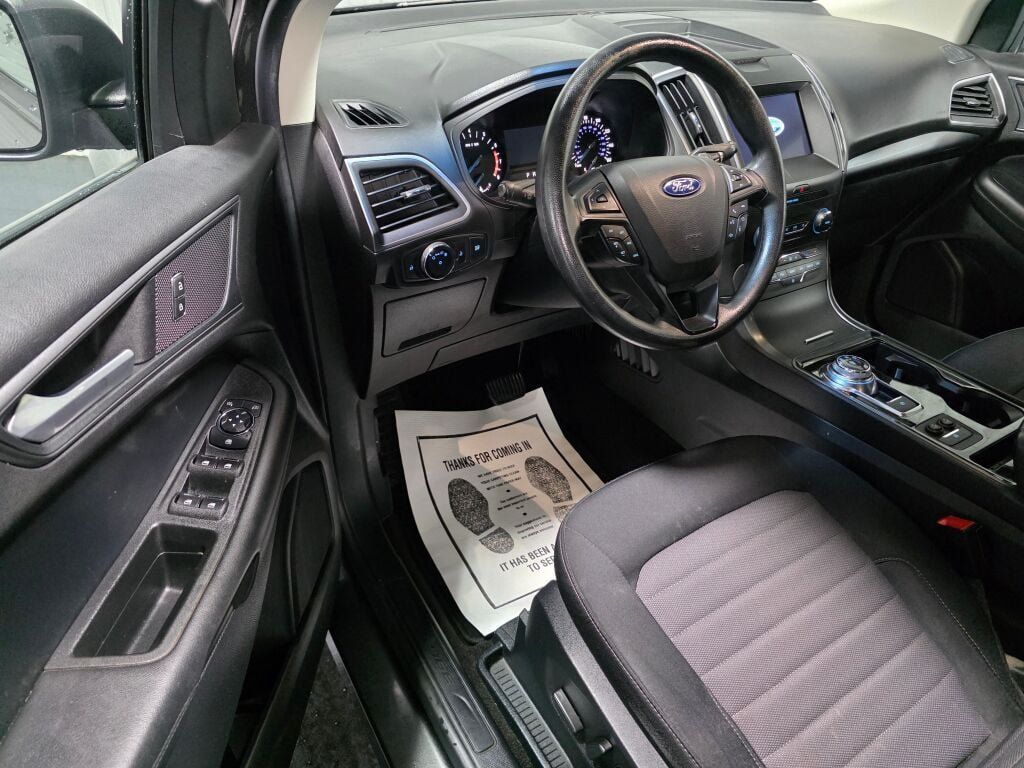 Used 2020 Ford Edge SE AWD/4WD image 6