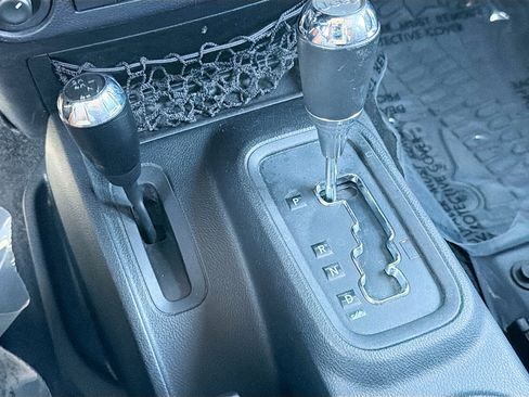 Used 2015 Jeep Wrangler Unlimited Sport w/ Quick Order Package 24S image 27