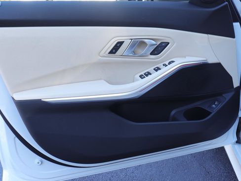New 2026 BMW 330i Sedan w/ M Sport Package image 10