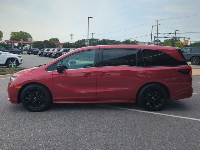Used 2023 Honda Odyssey Sport image 7
