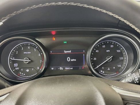 Used 2023 Buick Encore GX Preferred w/ Cold Weather Comfort Package FWD image 14