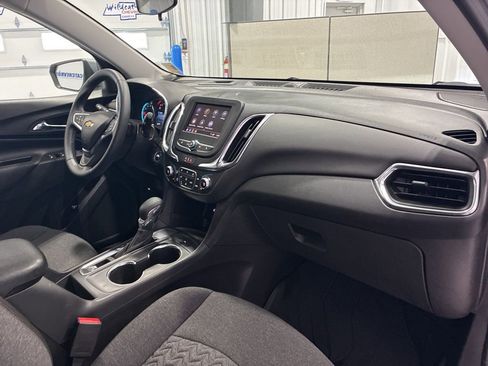 Used 2024 Chevrolet Equinox LT w/ LPO, Floor Liner Package image 40