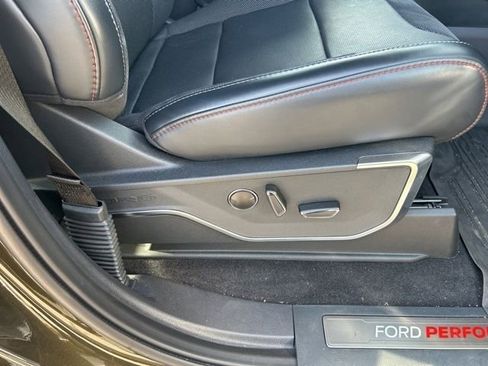 Used 2024 Ford F150 Raptor AWD/4WD image 8
