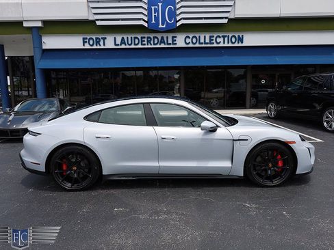 Used 2023 Porsche Taycan GTS AWD/4WD image 53