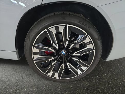 Certified 2025 BMW X3 xDrive30i w/ M Sport Package AWD/4WD image 32