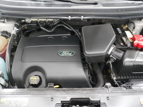 Used 2013 Ford Edge SEL image 27