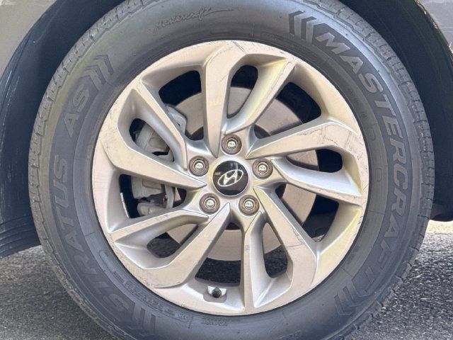 Used 2017 Hyundai Tucson SE w/ SE Popular Package 02 FWD image 7
