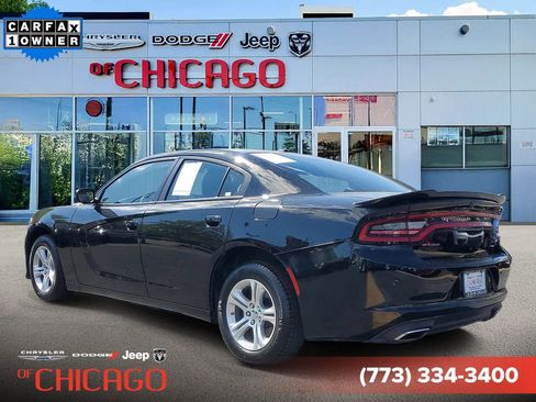 Certified 2022 Dodge Charger SXT RWD image 3