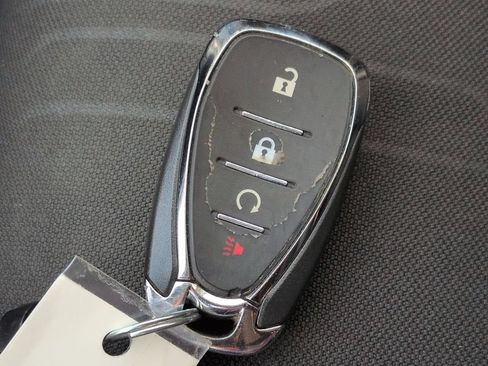 Used 2019 Chevrolet Trax LT w/ LT Convenience Package FWD image 26