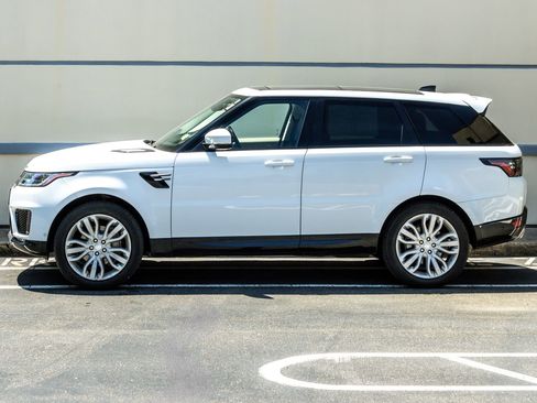 Used 2019 Land Rover Range Rover Sport HSE AWD/4WD image 4