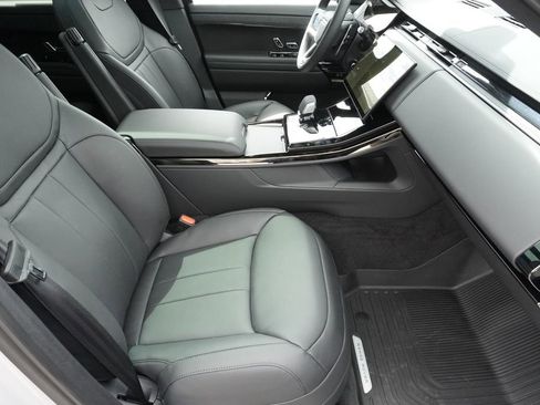 New 2026 Land Rover Range Rover Sport SE AWD/4WD image 23