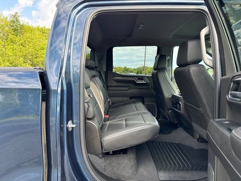 Used 2023 Chevrolet Silverado 1500 LTZ w/ LTZ Convenience Package II AWD/4WD image 13