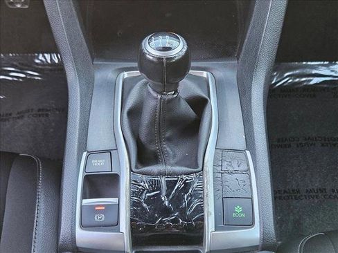 Used 2019 Honda Civic Sport image 11
