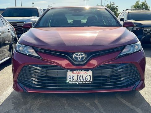 Used 2019 Toyota Camry LE w/ Sunroof Package FWD image 3