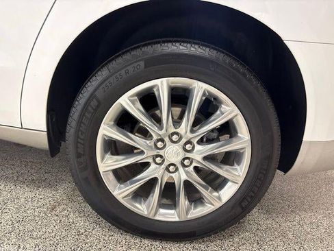 Used 2019 Buick Enclave Premium w/ Experience Buick Package AWD/4WD image 35
