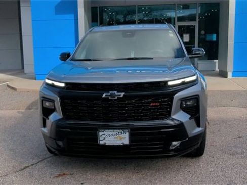 Certified 2024 Chevrolet Traverse RS w/ LPO, Floor Liner Package image 3