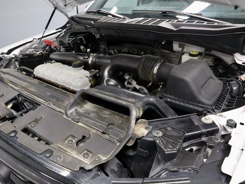 Certified 2024 Ford F150 XLT w/ XLT Black Appearance Package image 18