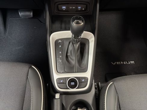 New 2026 Hyundai Venue SEL image 14