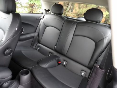 Used 2015 MINI Cooper S FWD image 13