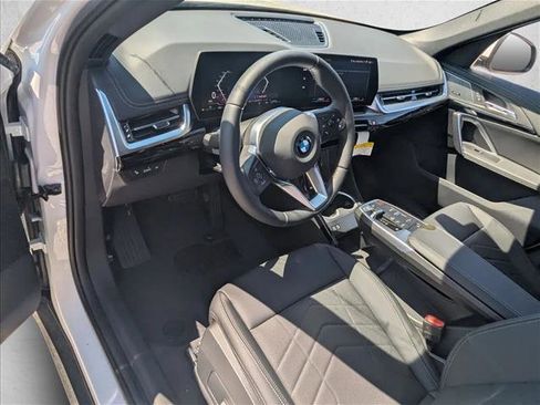 New 2026 BMW X1 xDrive28i AWD/4WD image 3