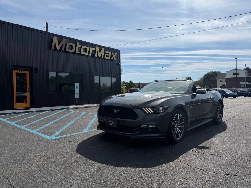 Used 2017 Ford Mustang GT Premium w/ Equipment Group 401A RWD image 1
